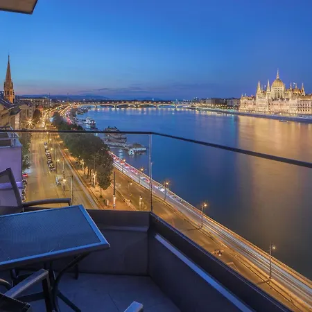 Ξενοδοχείο Boutique Victoria 4*