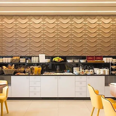 Boutique Victoria Hotel 4*