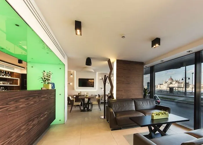 Boutique Victoria Hotel 4*
